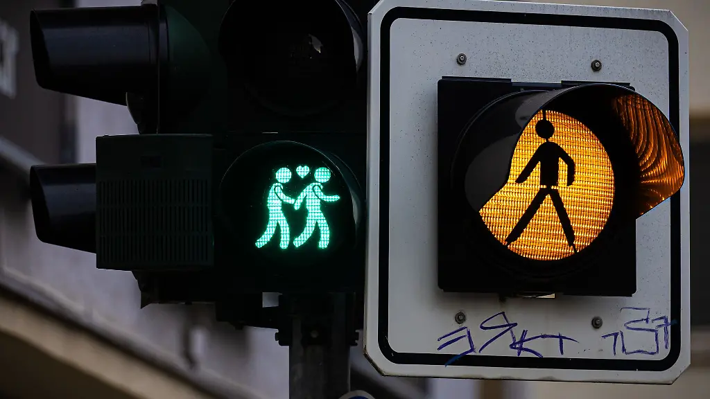 Rechtsstreit-um-gleichgeschlechtliche-Ampelpaerchen-Das-Verwaltungsgericht-Hannover-weist-die-Klage-ab