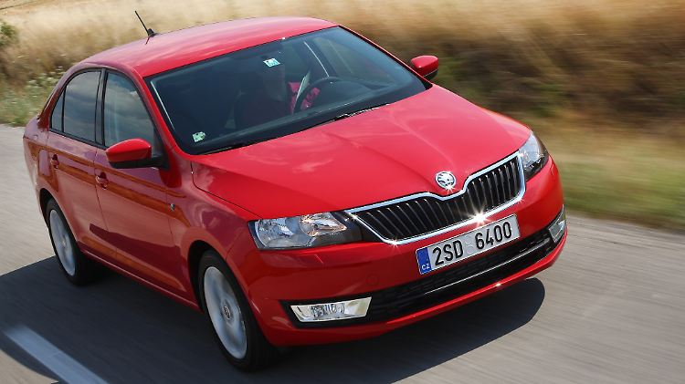 Zu Kampfpreisen ab 14.000 Euro steht ab November 2012 der Rapid bei den deutschen Skoda-Händlern. 