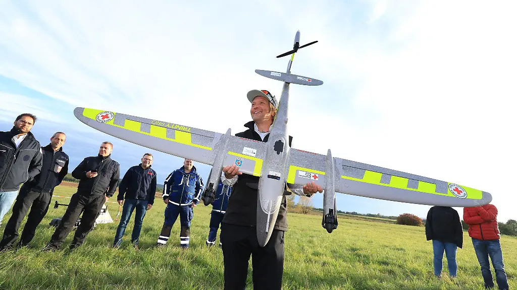 Das-BRK-stellt-eine-Erkundungsdrohne-fuer-Katastrophen-vor