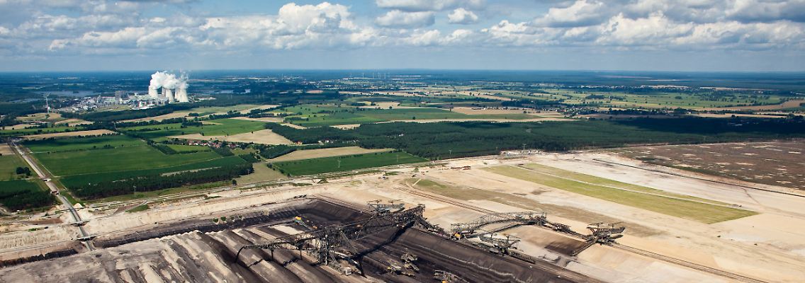 Aufwändig und abgasintensiv: Braunkohle-Verstromung in Jänschwalde bei Cottbus im Südosten Berlins.