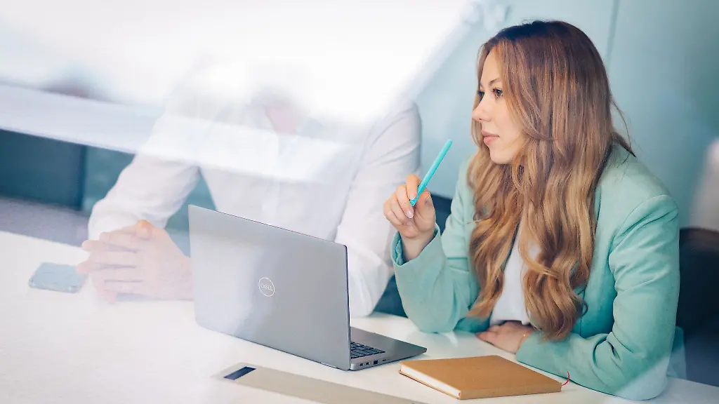 Wer-um-das-Gehalt-verhandeln-will-sollte-sich-gut-vorbereiten-und-passende-Argumente-parat-haben