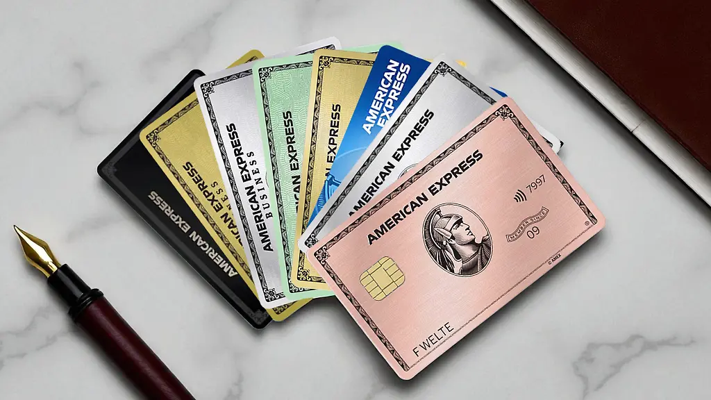 Kreditkarten-von-Amex-Jede-Farbe-steht-fuer-ein-eigenes-Leistungsprofil