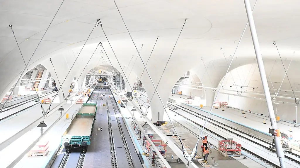 Im-Zuge-des-Bahnprojektes-Stuttgart-21-wird-der-Bahnknoten-Stuttgart-als-erster-bundesweit-komplett-digitalisiert