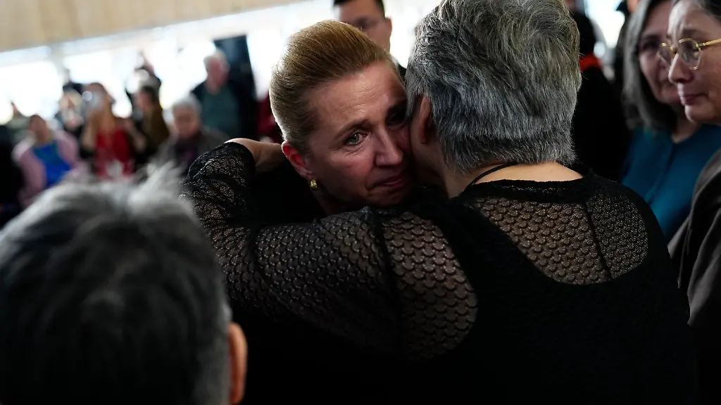 8e02ceaa454df423a7a11684f5da04f1