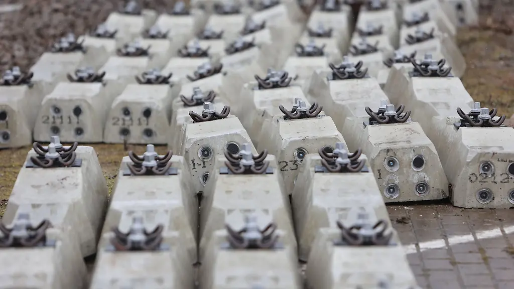 5-200-Schwellen-werden-in-Karlsruhe-getauscht