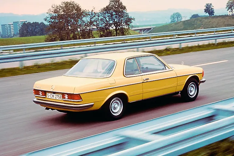 13-Rahmenlose-Seitenscheiben-und-Quelle-Mercedes-Benz-Classic-Archive