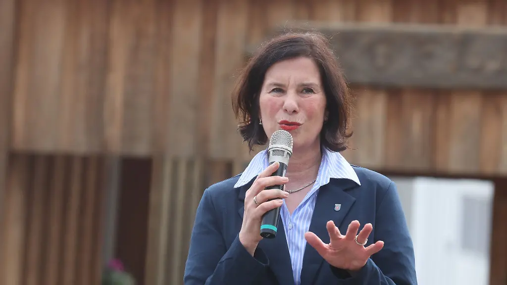 Thueringens-Agrarministerin-will-zusaetzliche-Hilfen-fuer-Bauern