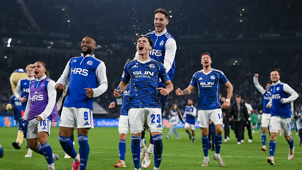 bd8c1bba87e4c4e7ef2c274af27f9fbb