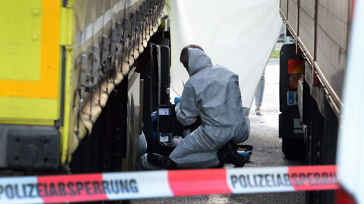 Der Körper des Säuglings sollte offenbar überrollt werden.
