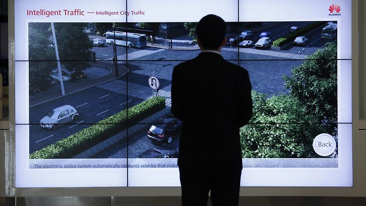 Huawai zeichnet auch für Verkehrsleitsysteme verantwortlich - wie hier in Shenzhen.