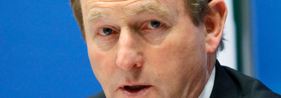 Schulen, Krankenhäusern und Gefängnisse: Premierminister Enda Kenny nimmt Geld in die Hand.