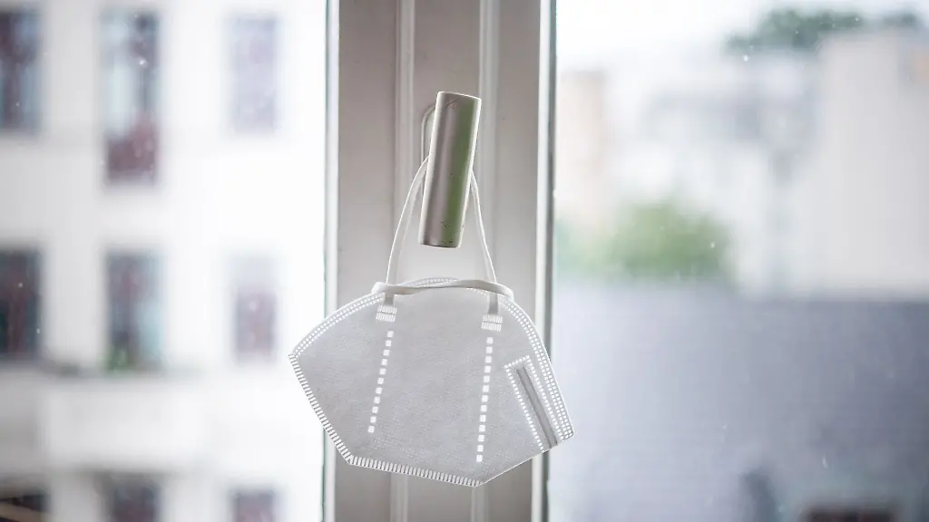 Long-Covid-Patienten-leiden-unter-anderem-unter-schwerer-Erschoepfung-Symbolbild