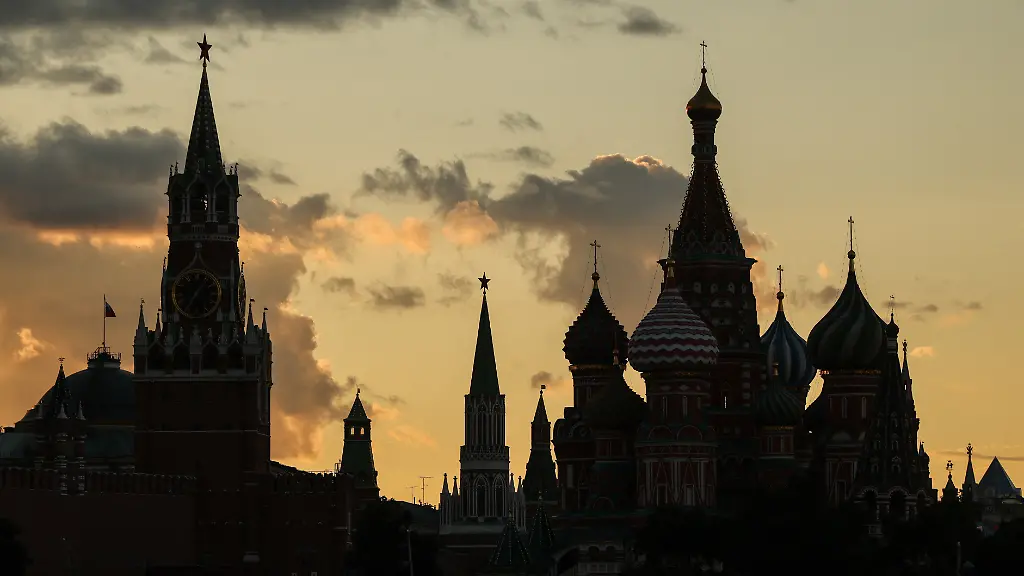 2025-08-28T201126Z-1461056534-RC2GGGAMIGPB-RTRMADP-3-RUSSIA-CITYSCAPE-1