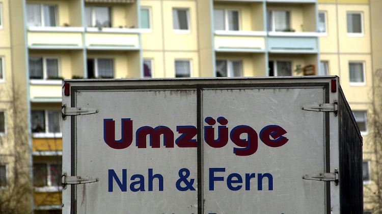 Dreiviertel der ostdeutschen Westbewohner können sich eine Rückkehr vorstellen.