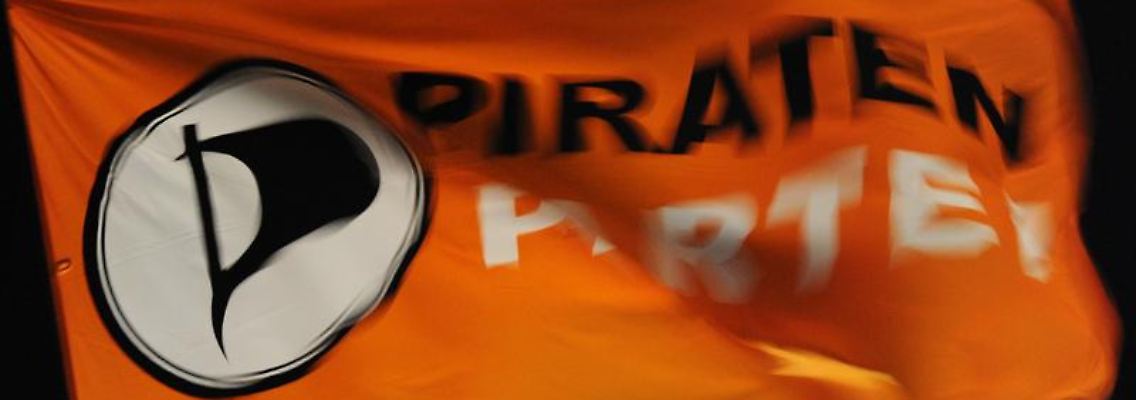 Nur einzelne Mitglieder der Piratenfraktionen in NRW und Schleswig-Holstein stellten die Anzeige.