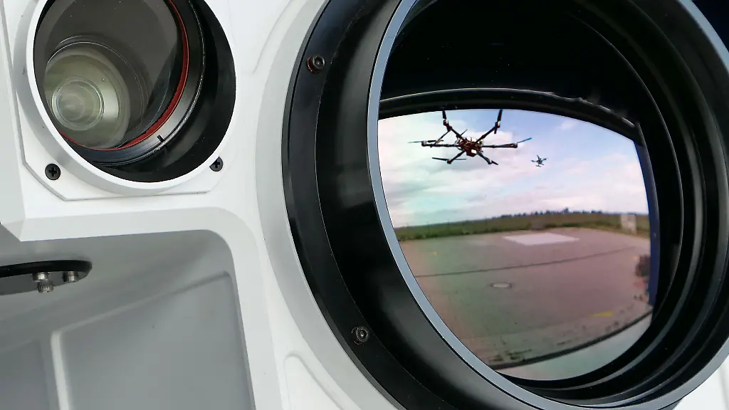 18c9bde8a29263c40ff1f1e02c55f608