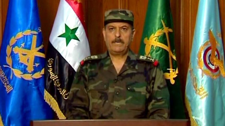 Syriens neuer Verteidigungsminister Al-Freidsch spricht im staatlichen Fernsehen von einem "Terroranschlag gegen die Regierung", der entsprechend geahndet werde.