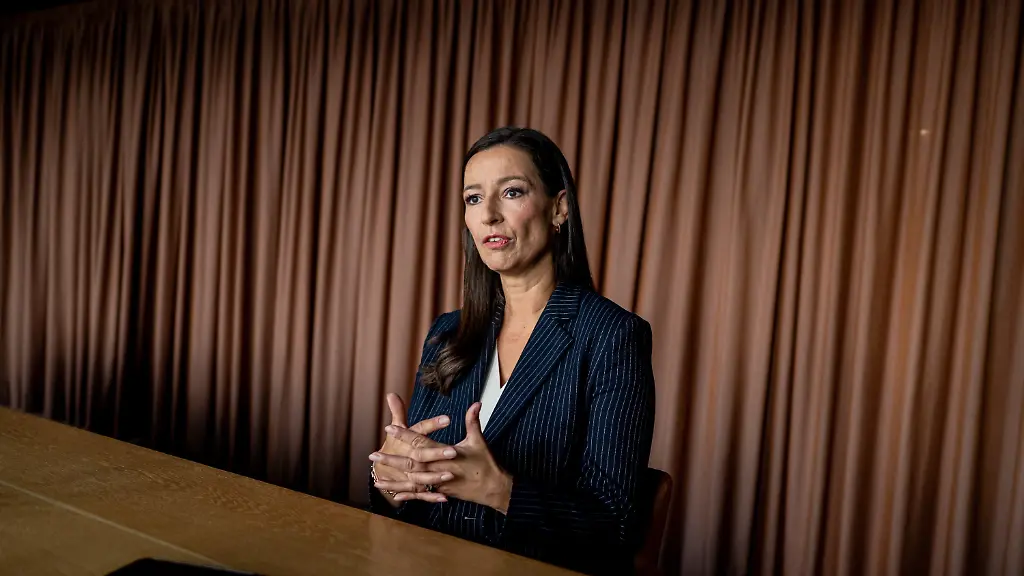 f1087a2b6d722d1af7f129aa3e83f578