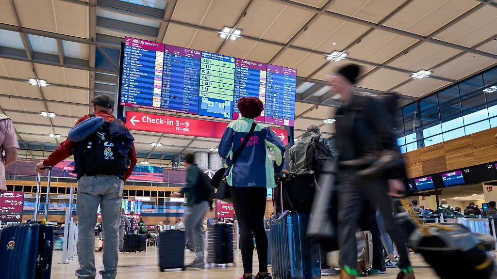 8205a862dbba78d1f4e6204fec4bda94