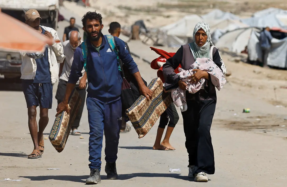 2025-10-04T120628Z-884906023-RC2Y4HA0PW9T-RTRMADP-3-ISRAEL-PALESTINIANS-GAZA-TRUMP