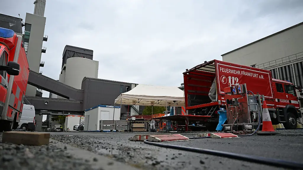 Der-Einsatz-koennte-sich-noch-bis-Mittwoch-hinziehen