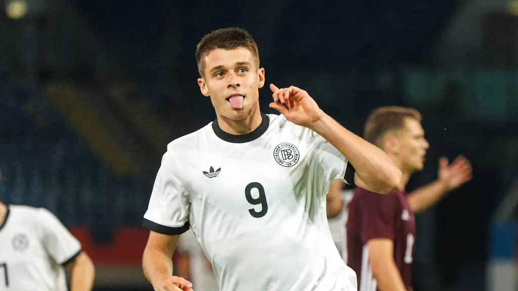 aa9ba1e46db300ff6afb463fb150fcdc