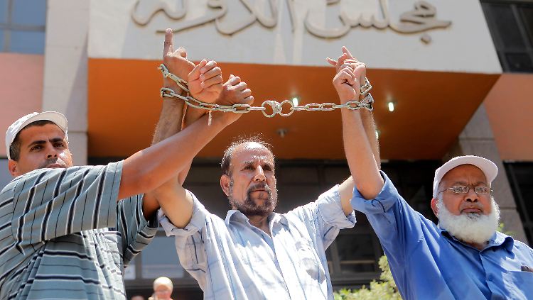 Immer wieder hatten die Ägypter für die Freilassung ihrer Landsleute demonstriert.