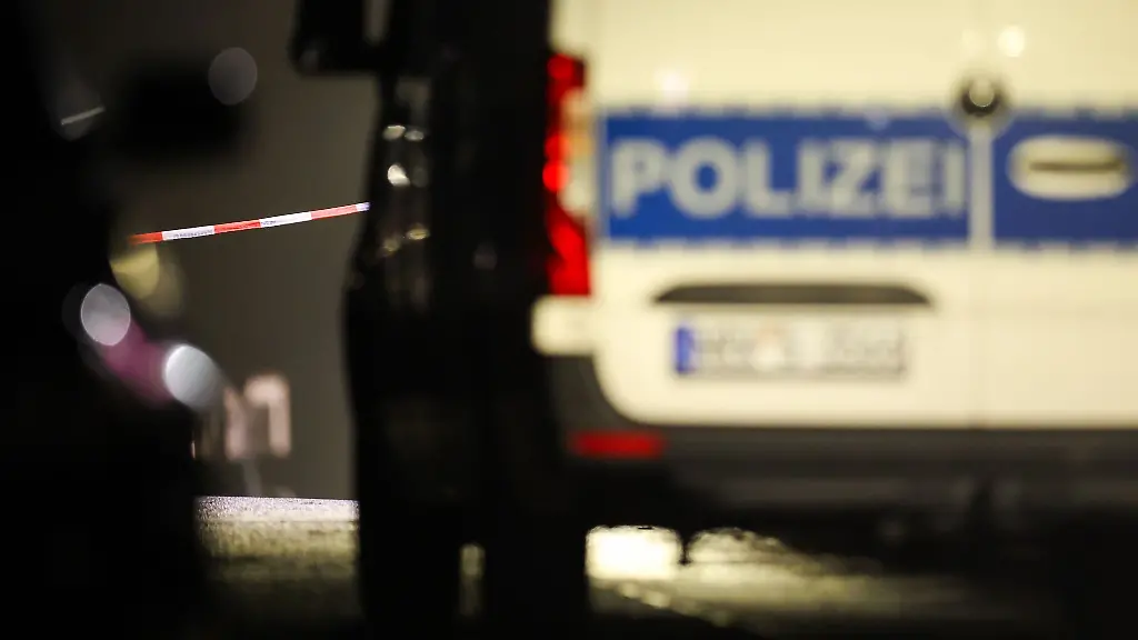 Zeitweise-ist-die-A2-Richtung-Magdeburg-fuer-den-naechtlichen-Verkehr-voll-gesperrt