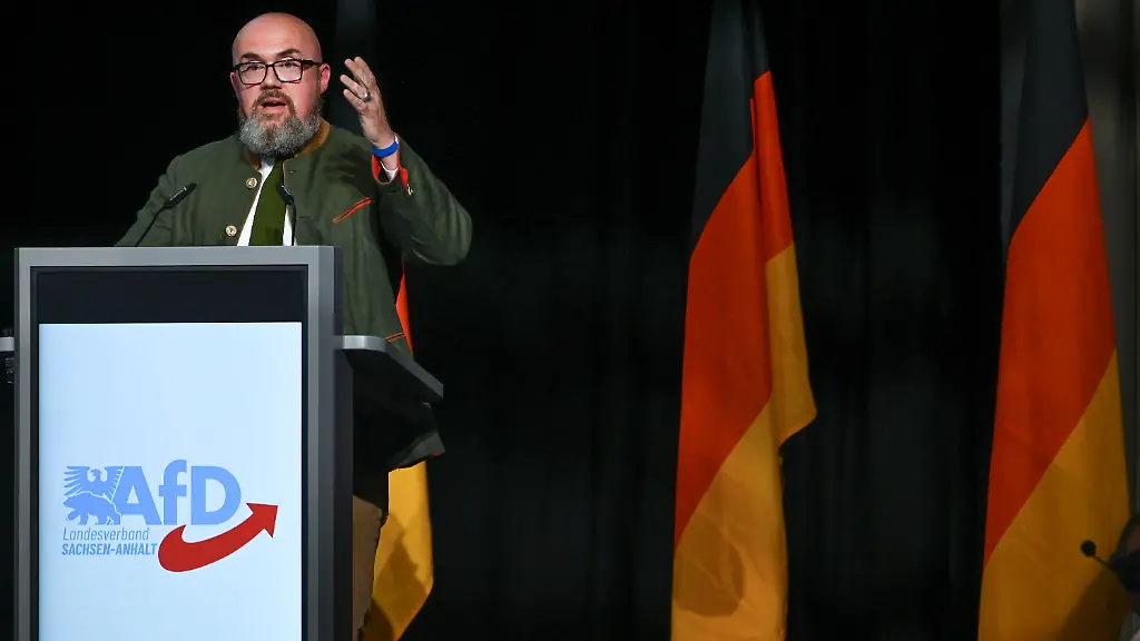 6e44cfa4c3979e44ef6a14990710f4f8