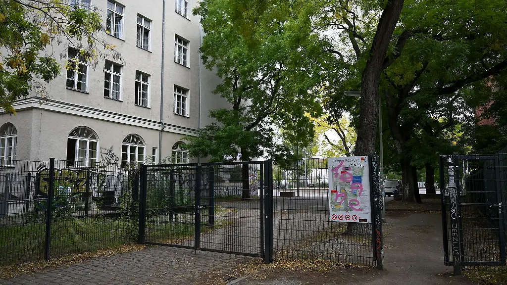 Die-Gemeinschaftsschule-auf-dem-Campus-Ruetli-in-Neukoelln-macht-wegen-Mobbingvorwuerfen-Schlagzeilen