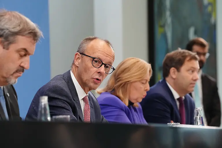 60d303359edb25640859bac8fc13c268