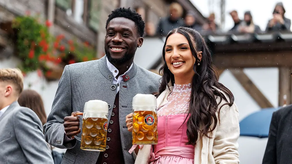 Alphonso-Davies-geht-es-wieder-besser