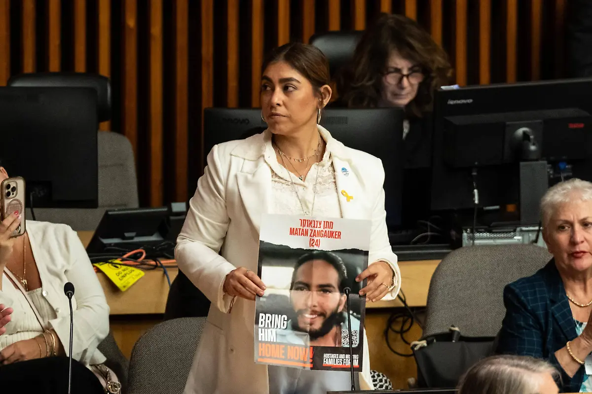 26509c2491f4b8d6d4742b20d8f67487