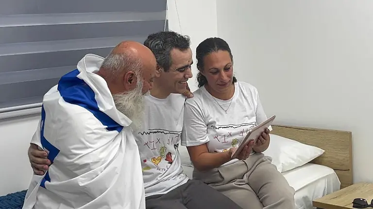 249381dbfaa1a59137d5317b7eedcbcb