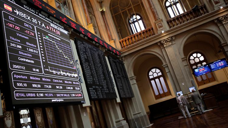 An der Börse in Madrid fallen die Kurse.