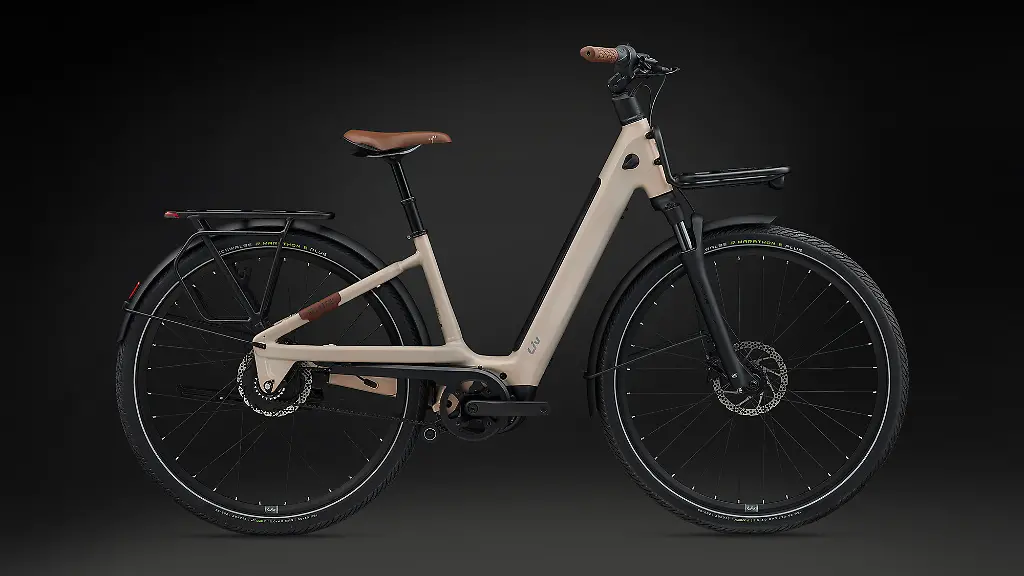 MY26-Allure-E-1-Color-A-Sunset-Ivory-B