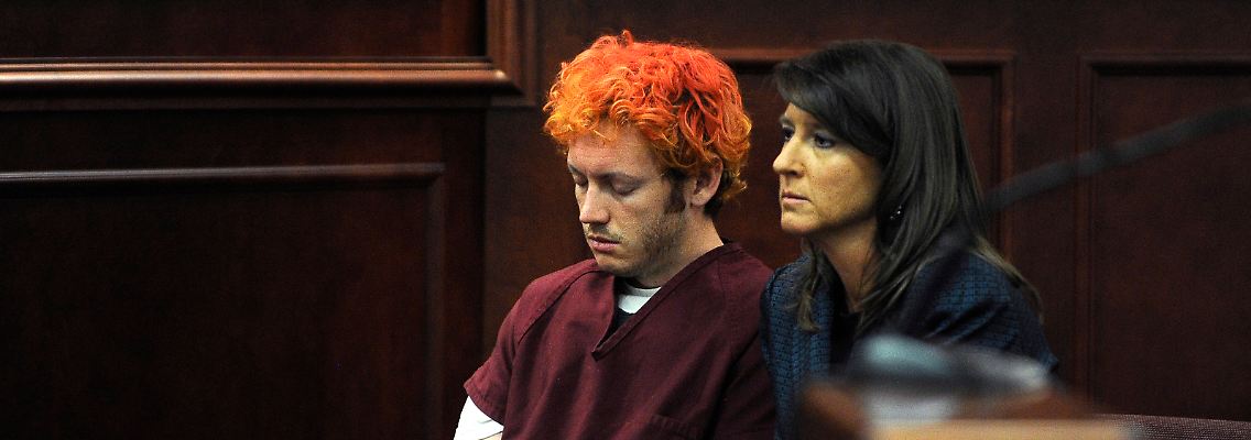 James Holmes (l.), mit seiner Pflichtverteidigerin Tamara Brady.