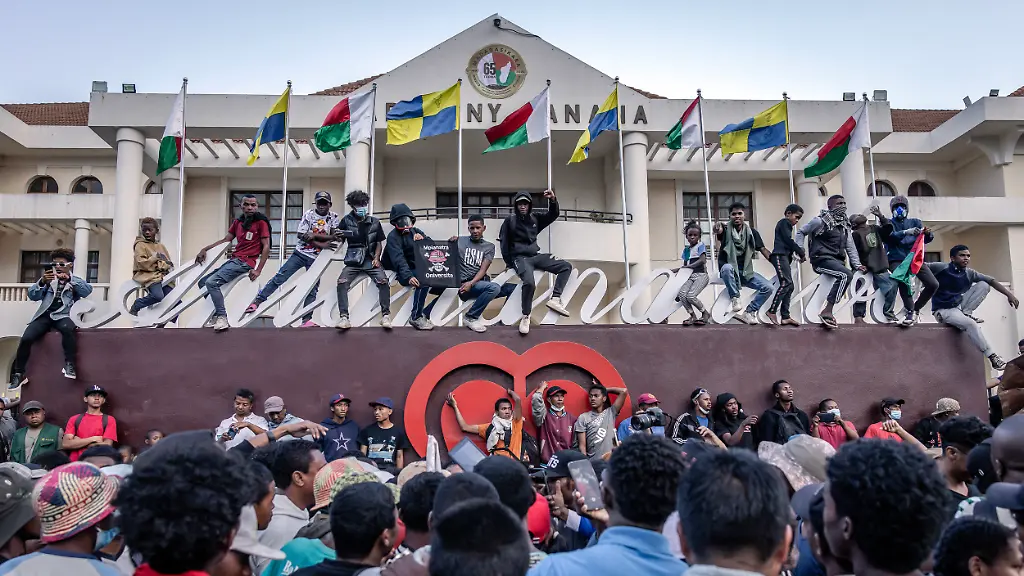 AFP-20251011-78GA4HN-v1-HighRes-MadagascarEconomyUnrestDemo