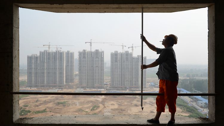 2012-07-20T033536Z_01_PEK01_RTRMDNP_3_CHINA-PROPERTY-POLICY.JPG6552709111778648936.jpg
