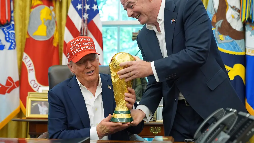 US-Praesident-Donald-Trump-hat-einen-engen-Draht-zu-FIFA-Chef-Infantino