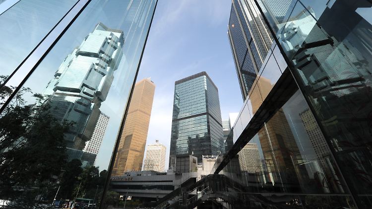 China ist die zweitgrößte Volkswirtschaft. In den Kassen des Exportweltmeisters schlummern die höchsten Devisenreserven. 