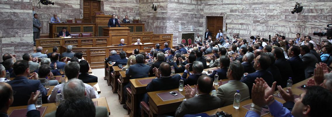 Antonis Samaras im griechischen Parlament.