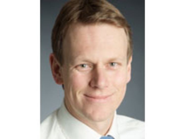 Frank Bösch ist Geschäftsführender Direktor des Historischen Instituts der Universität Gießen. Er hat mehrere Bücher über die CDU und "das konservative Milieu" geschrieben.