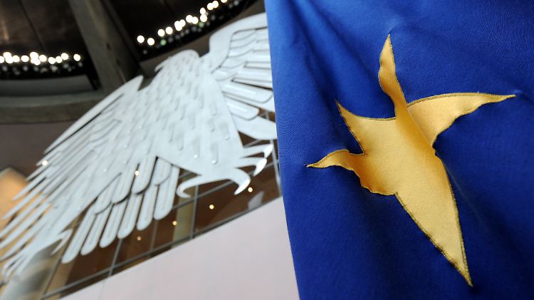 Am Top-Rating des EFSF hängt seine Schlagkraft: Moody's bohrt
