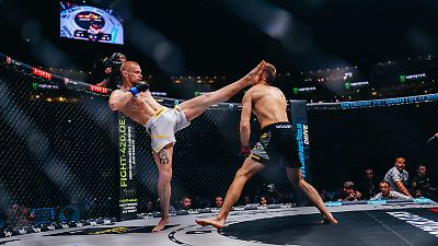 Yigitlar uchun porno jinsiy aloqa mashinasi