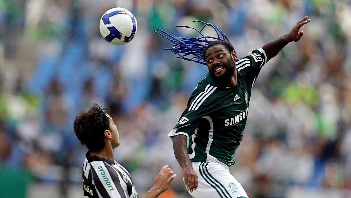 Vagner Love im Einsatz für Palmeiras. Künftig kickt er für Flamengo.