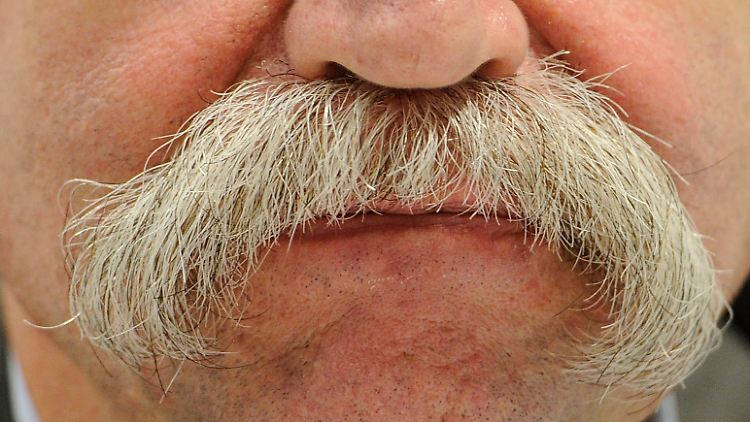 Unverkennbares Markenzeichen: der Walross-Schnauzer des Heiner Brand.