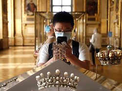 "Perfekten Coup gibt es nicht": Ermittler können Louvre-Juwelen nicht finden