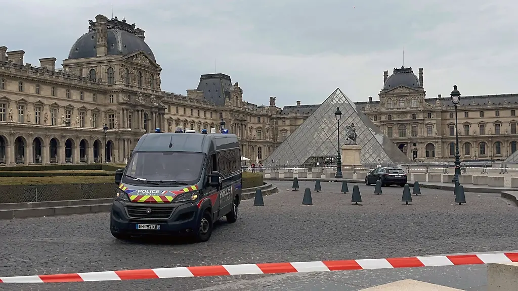 b33b071105be58b0c139e766b419d38e