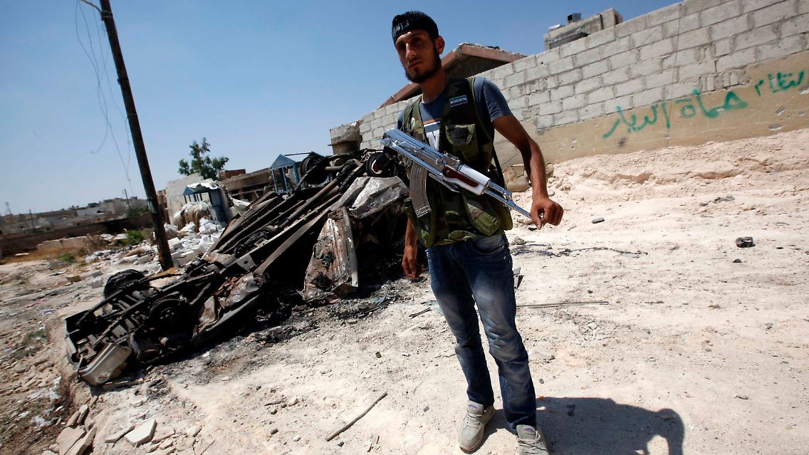 2012-07-25T144825Z_01_ANK18_RTRMDNP_3_SYRIA-CRISIS.JPG7632612914842098710.jpg